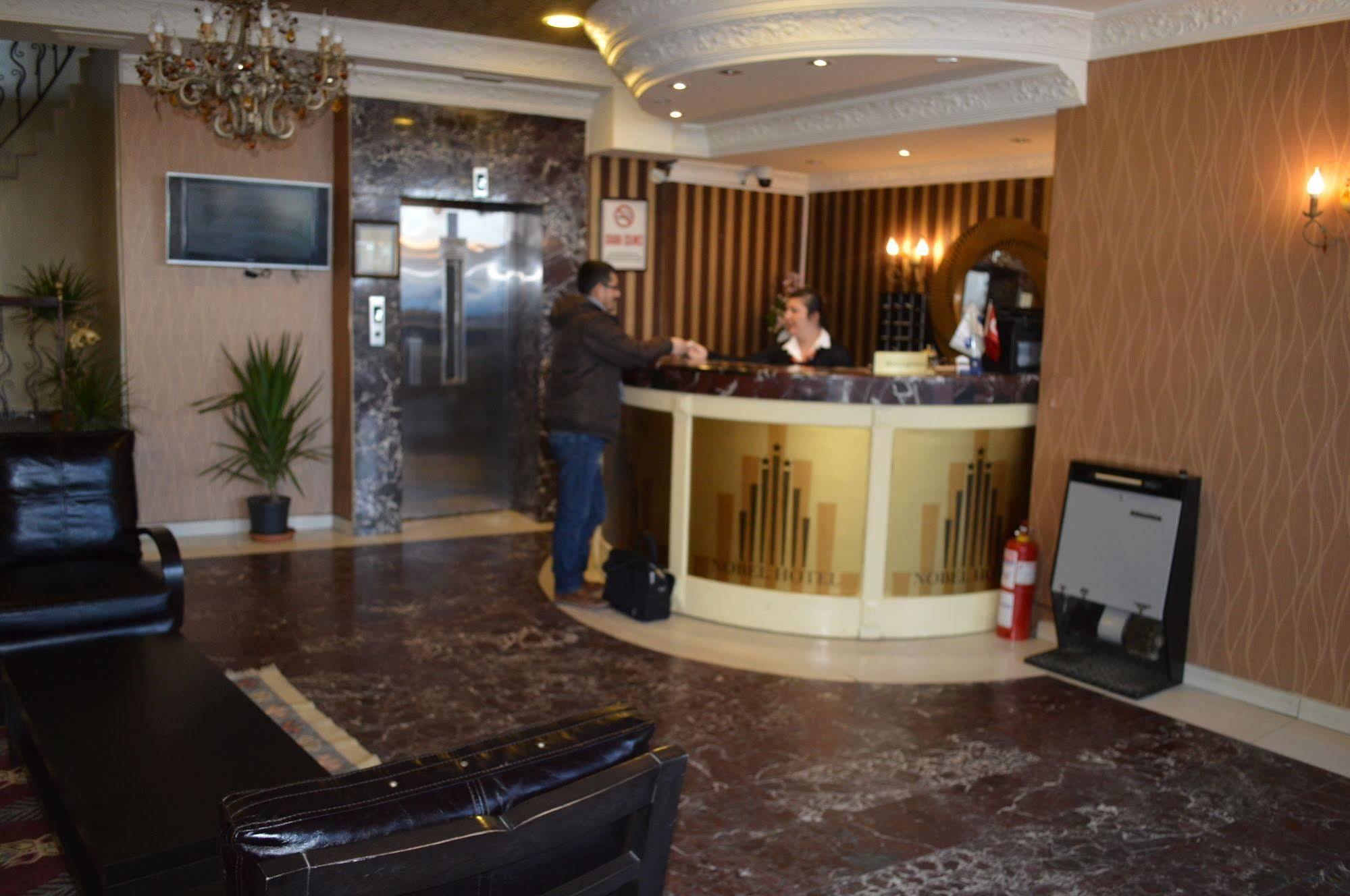 Nobel Hotel Ankara Esterno foto