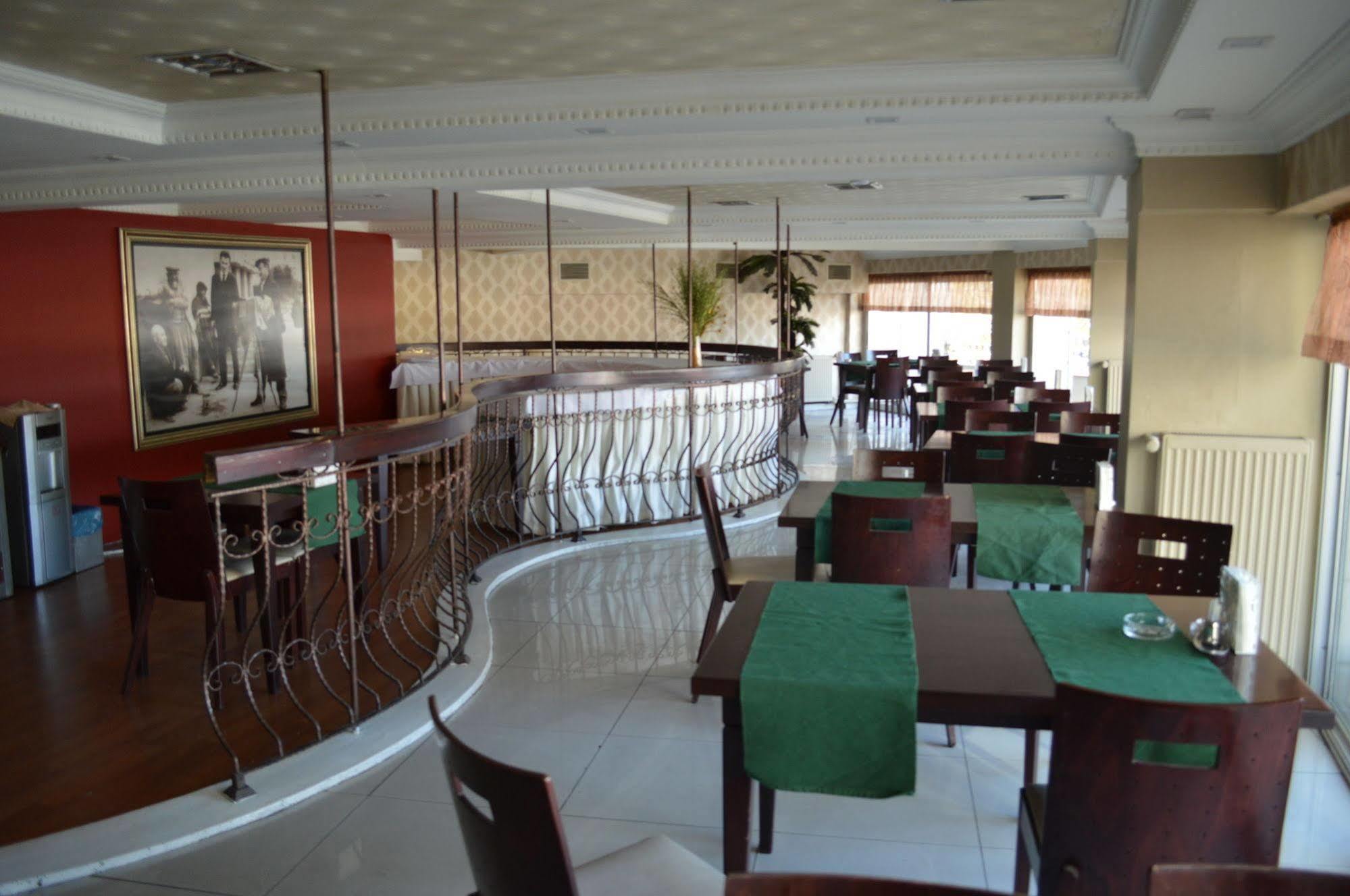 Nobel Hotel Ankara Esterno foto